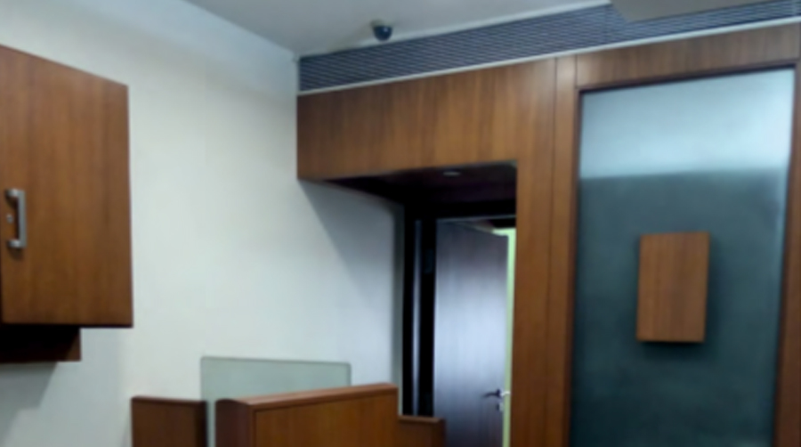 table Office Space available in mumbai